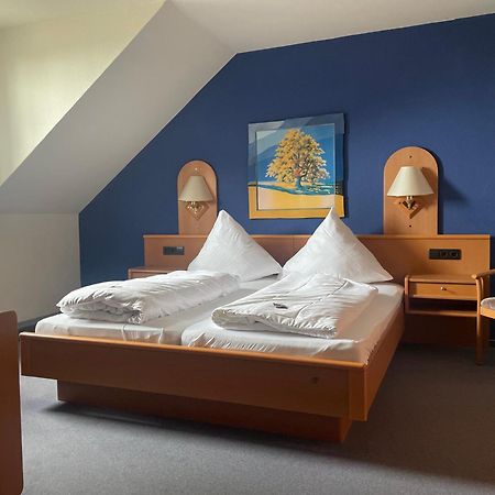 Berghof Hotel Nieheim Ngoại thất bức ảnh