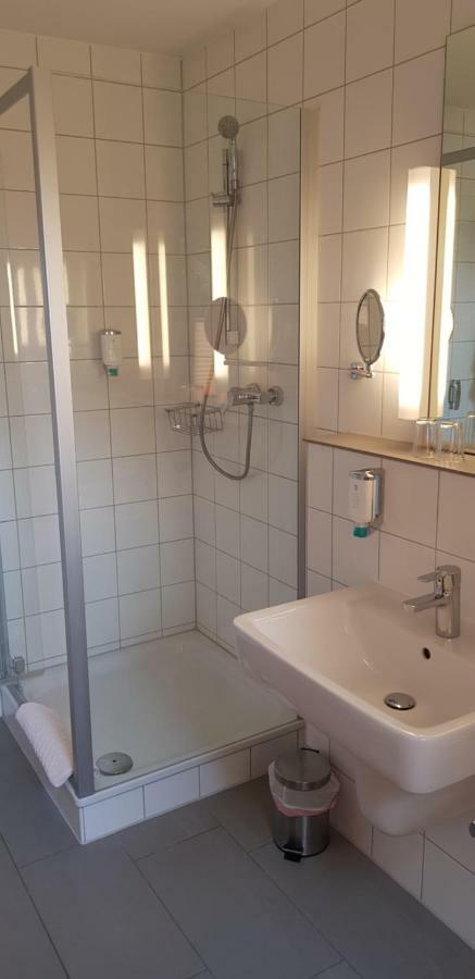 Berghof Hotel Nieheim Ngoại thất bức ảnh